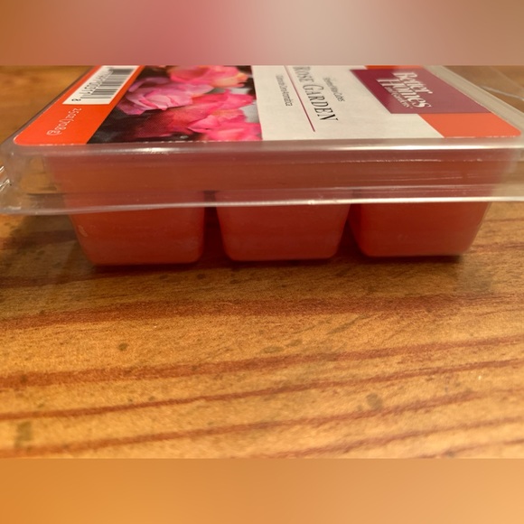 Rose Scented Wax Cubes - Picture 4 of 10